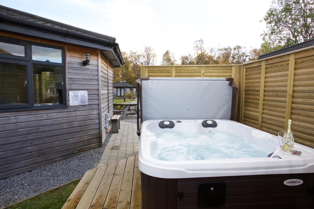 Loch Tay Highland And Glamping Park 3*
