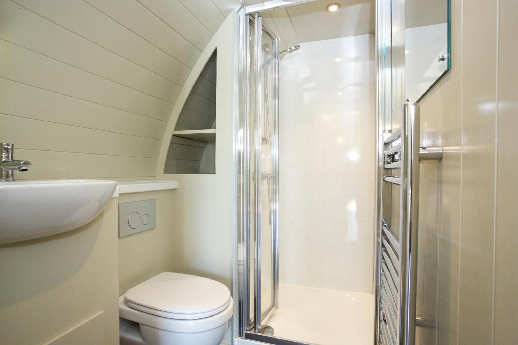 Loch Tay Highland And Glamping Park Aldeamento Turístico